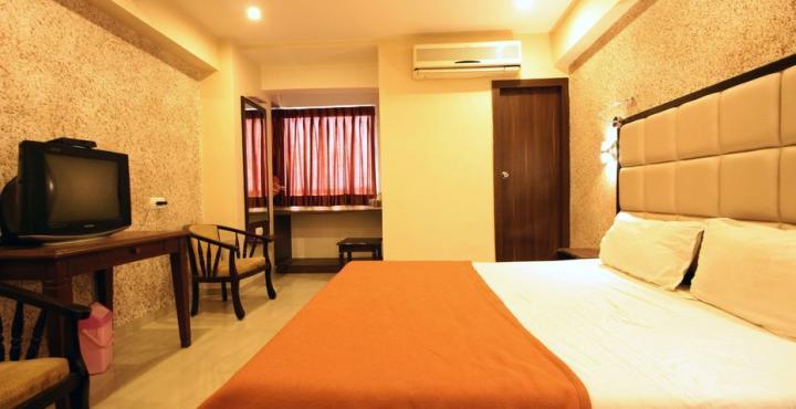 Hotel Maan Residency Satellite Road Ahmedabad Exterior foto