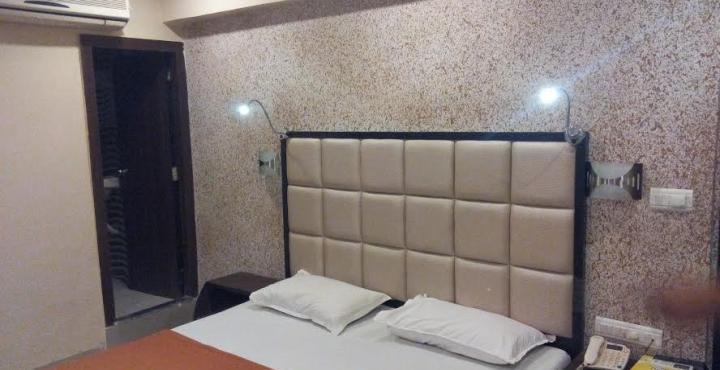 Hotel Maan Residency Satellite Road Ahmedabad Exterior foto