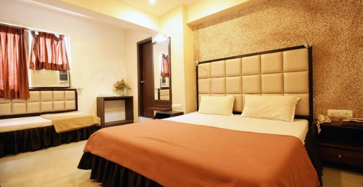 Hotel Maan Residency Satellite Road Ahmedabad Exterior foto